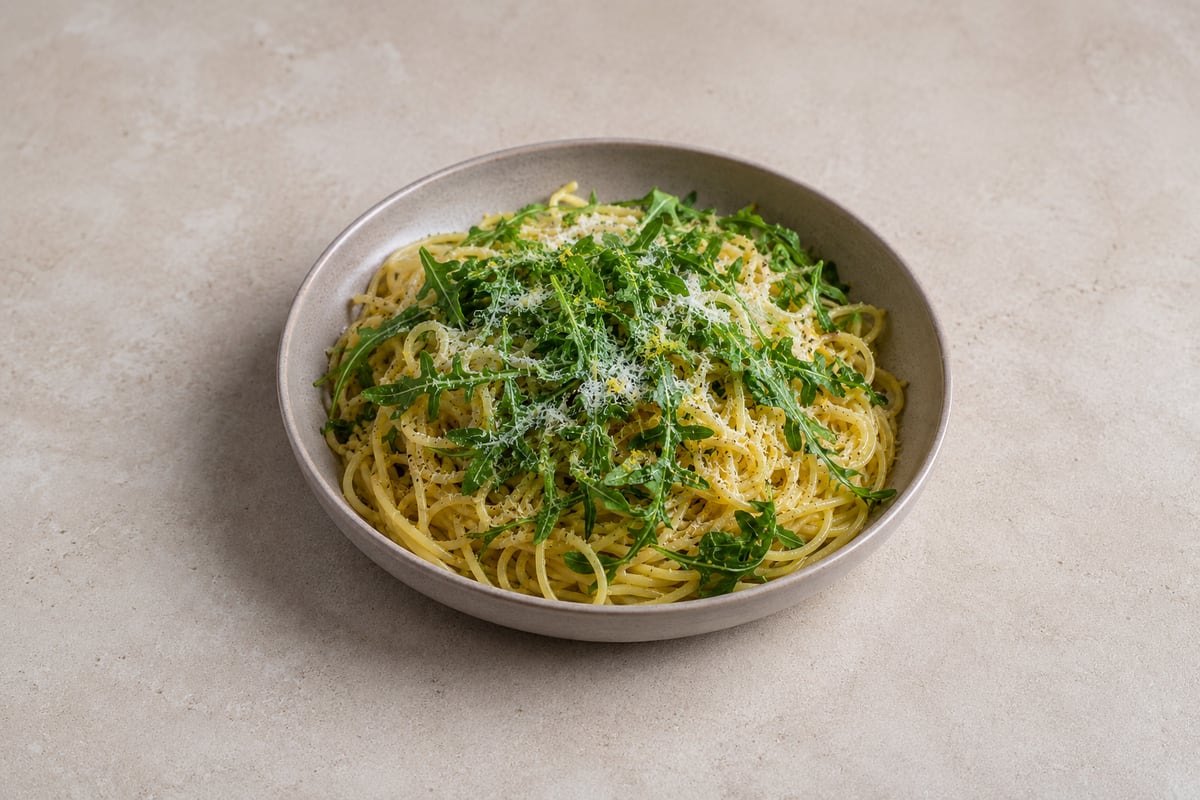 Pasta med rucola og parmesan